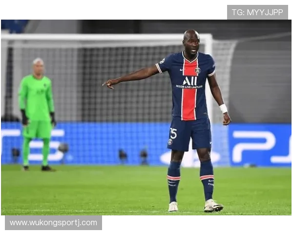 内维斯场均长传成功率与调度能力解析