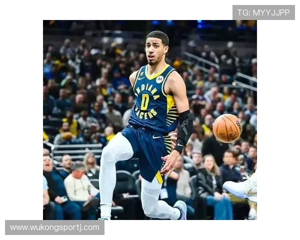 哈利伯顿利用挡拆拉开空间提升组织效率，明显优于队内其他后卫