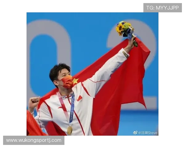 汪顺家的冰箱里塞满了蛋白粉，连饮料都按卡路里排好队